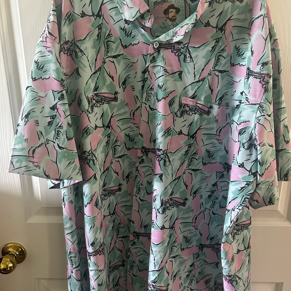 Retro Rifle Pastel Sheriff Graphic Shirt